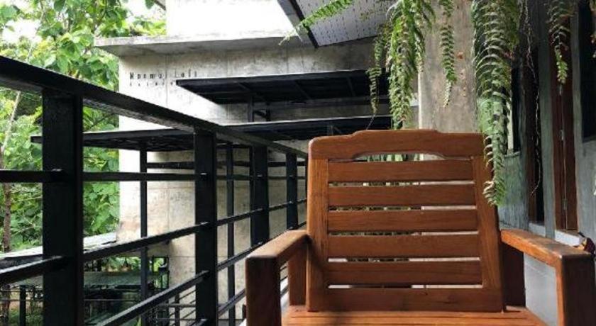 Palmhouse Hotel Mae Hong Son Exterior photo